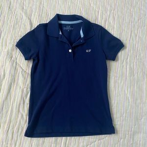 Little Girls Vineyard Vines Polo Shirt in Size Medium.